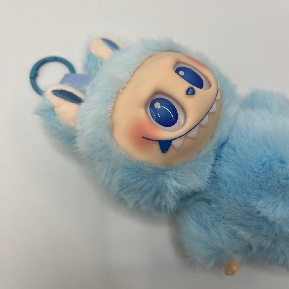 Pop Mart Labubu The Monsters Big Into Energy Vinyl Plush - Picture 5 of 5
